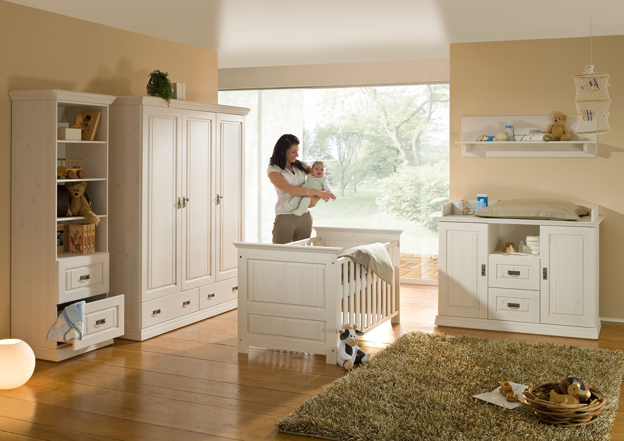 Babyzimmer Odette Kiefer massiv Bild 2