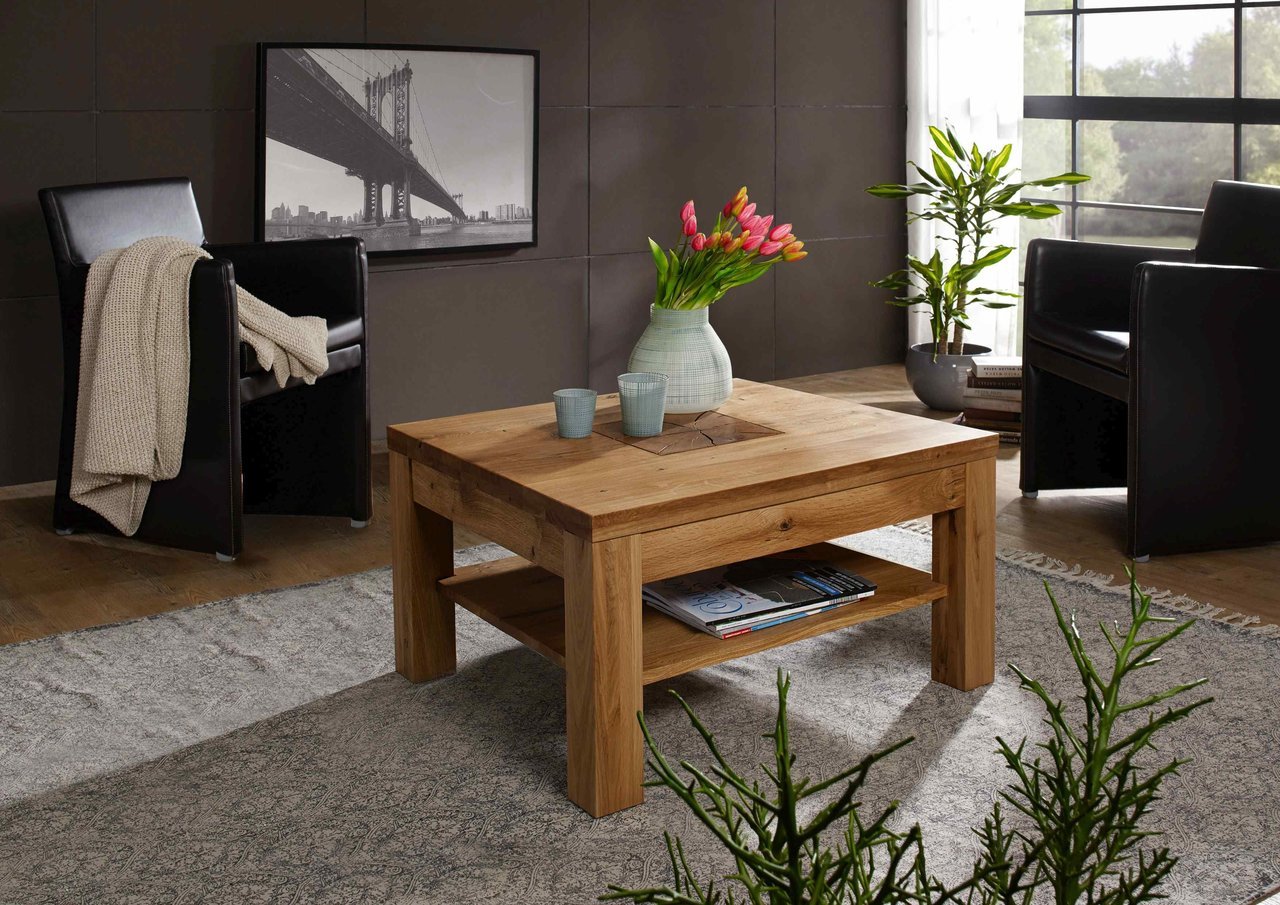 Couchtisch Arvika aus massiver Wildeiche Preview Image