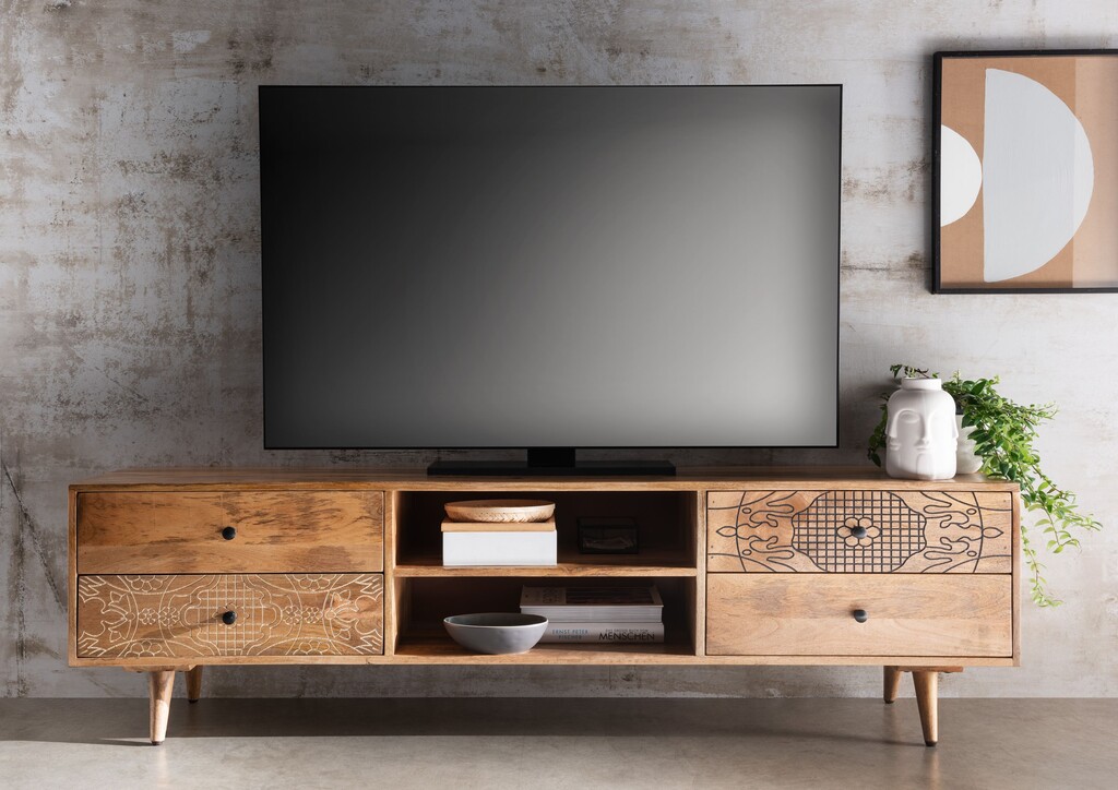 TV-Lowboard LYN mit Recyceltem Altholz Preview Image
