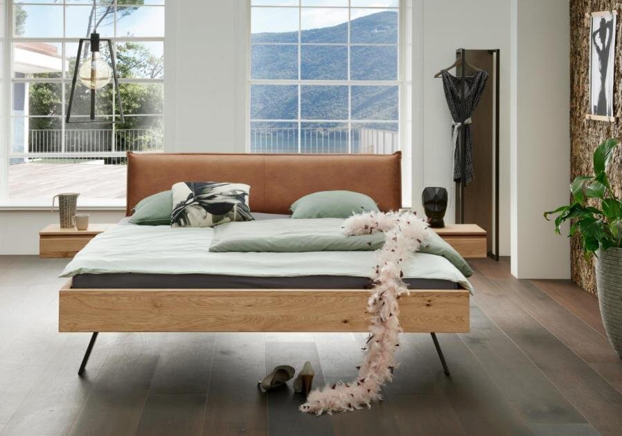 Bett Lillsele II aus Wildeiche Preview Image