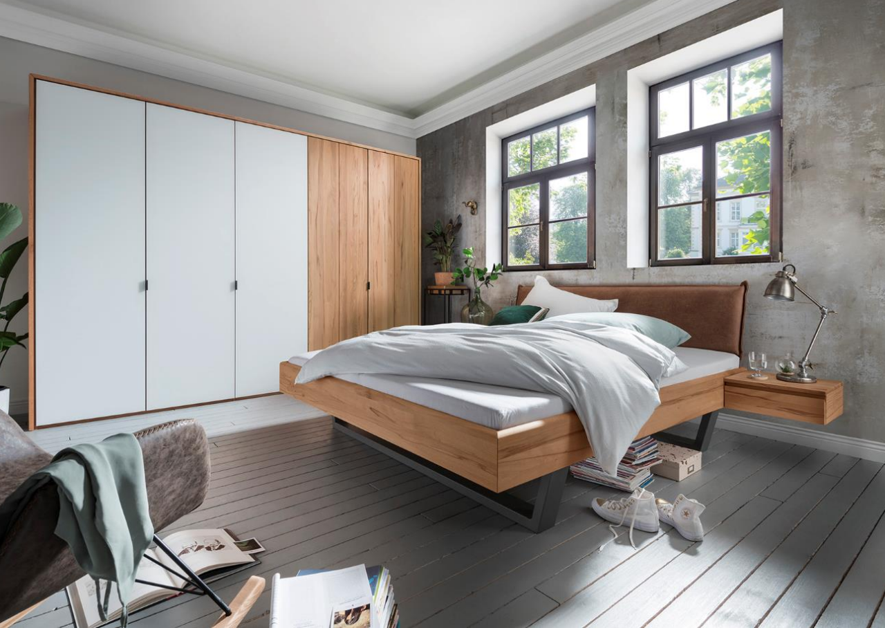 Kleiderschrank Skive II aus Wildeiche Preview Image