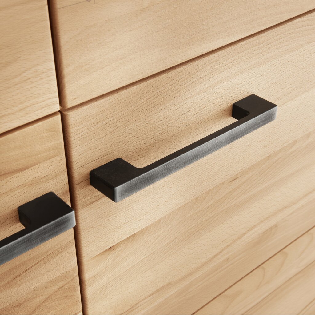 Standardschrank 2 türig Viby aus Wildeiche Preview Image