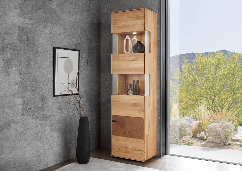 Vitrine I Herning Wildeiche mit Hirnholz Maserung Preview Image