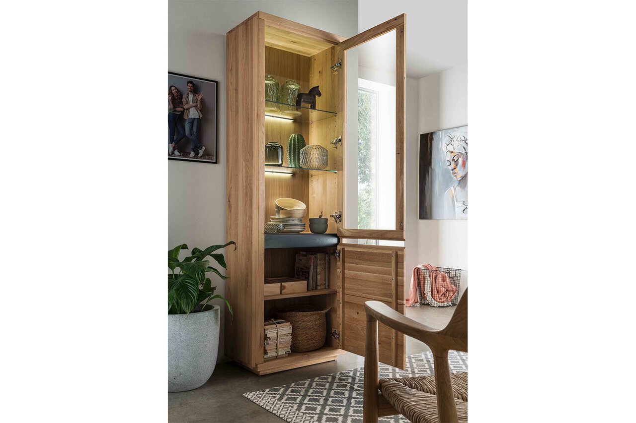 Vitrine I Skarby aus massiver Wildeiche Preview Image