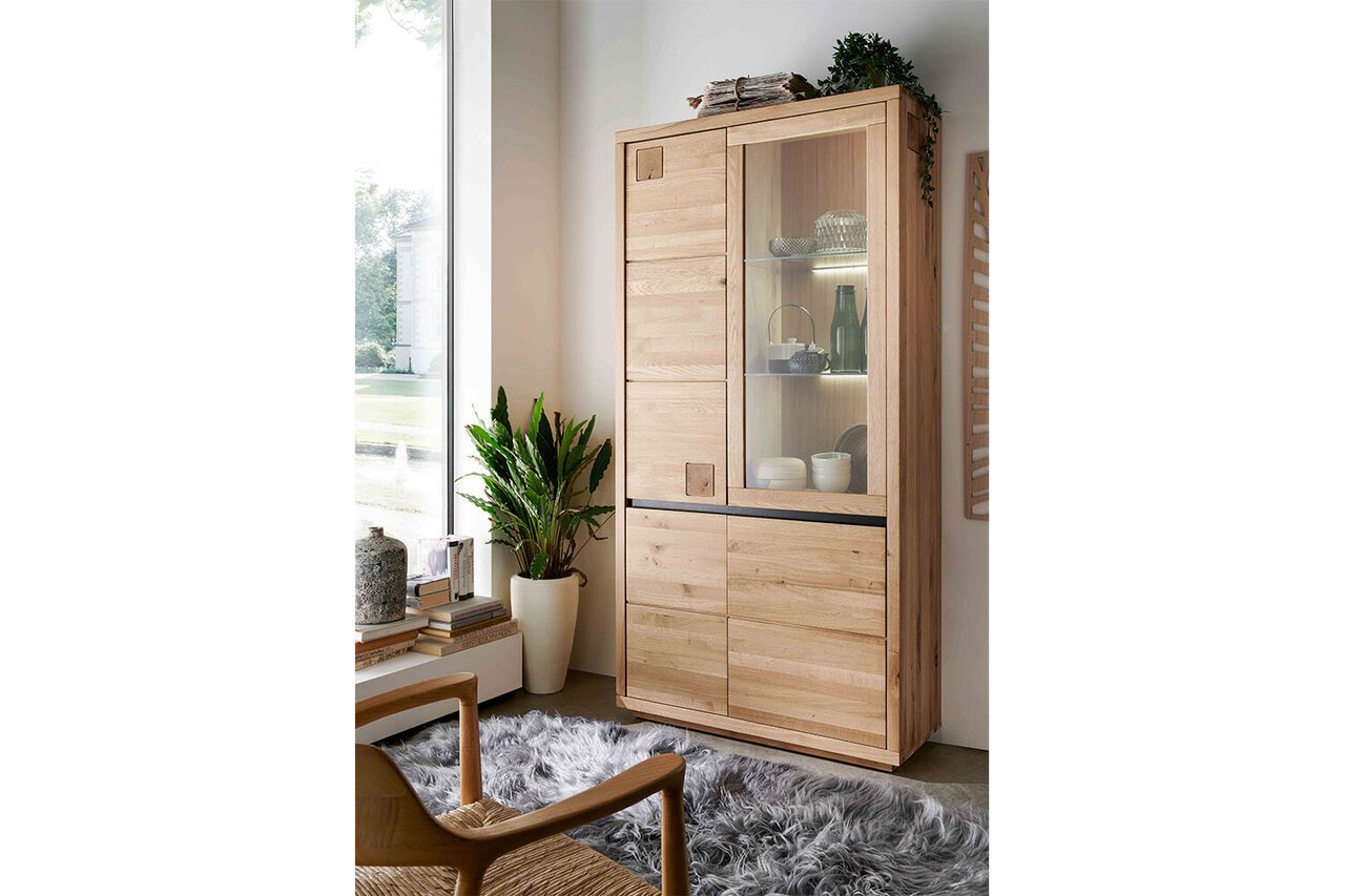 Vitrine II Skarby aus massiver Wildeiche Preview Image