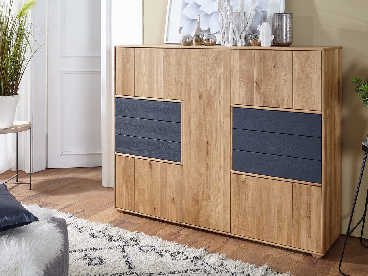 Highboard II Roost Massive Wildeiche Bild 2