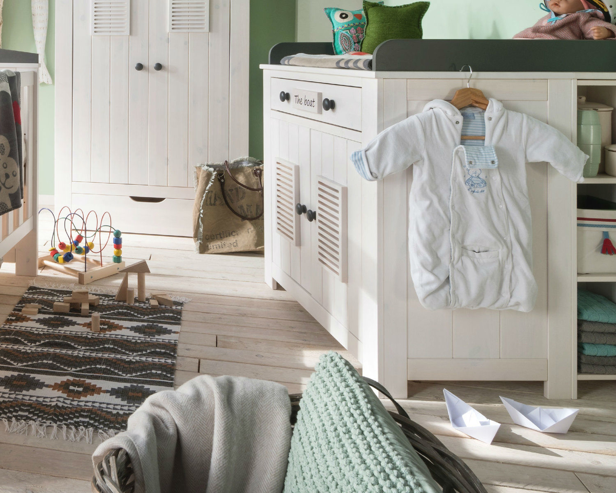 INFANSKIDS Babyzimmer Kinderzimmer Lucky Massivholz Bild 13