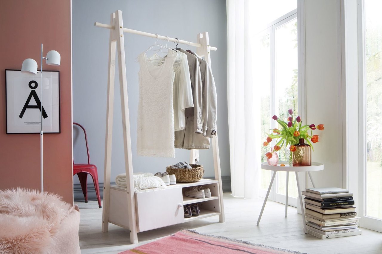 Lars Olesen Standgarderobe Preview Image