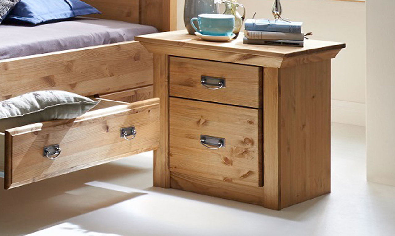 Schlafzimmer Dora Kiefer massiv gelaugt geölt Bild 10