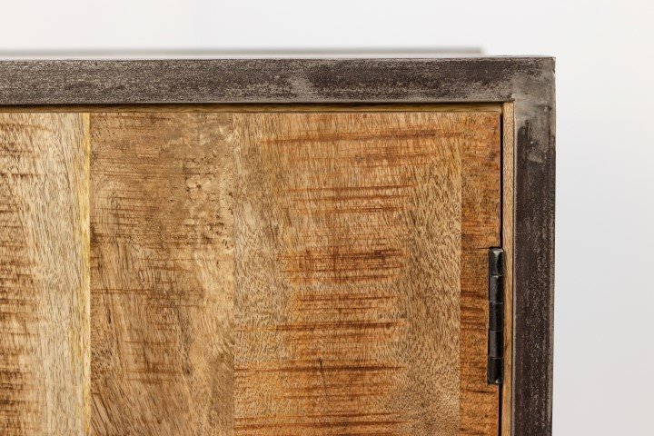 Sideboard Hayward aus Mangoholz und Eisen Bild 5