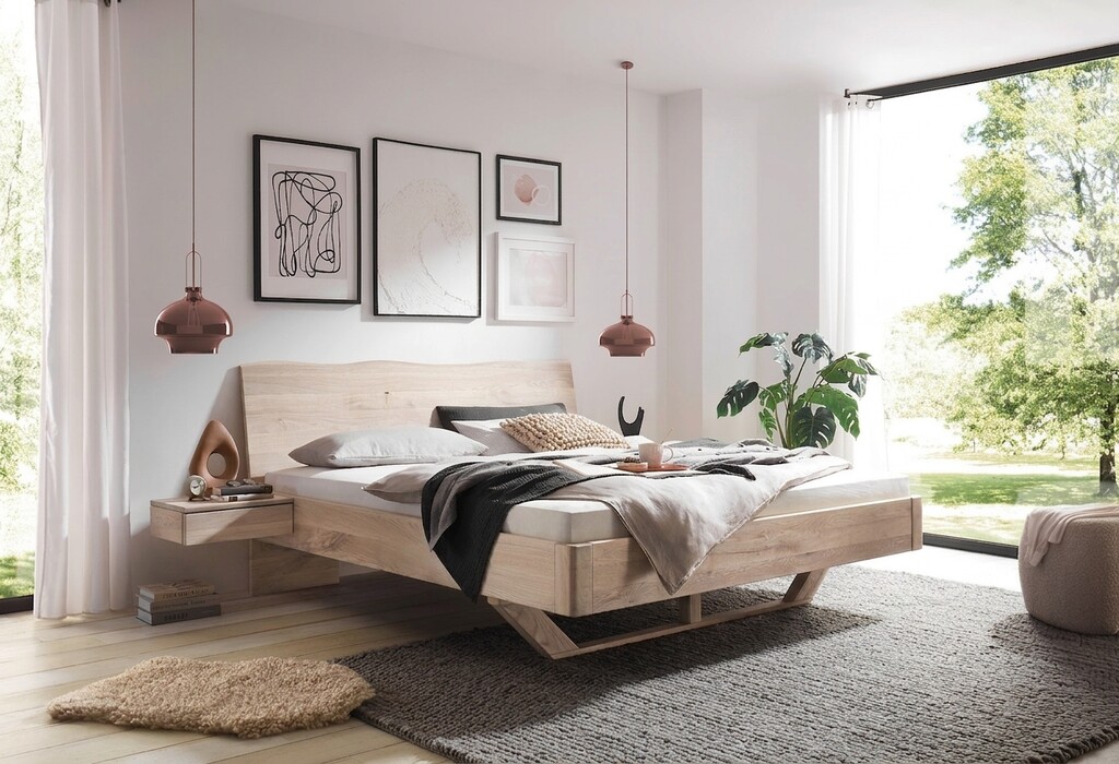Massivholzbett Bozen Wildeiche Bianco geölt | Holzkopfteil Baumkante, Holzkufe