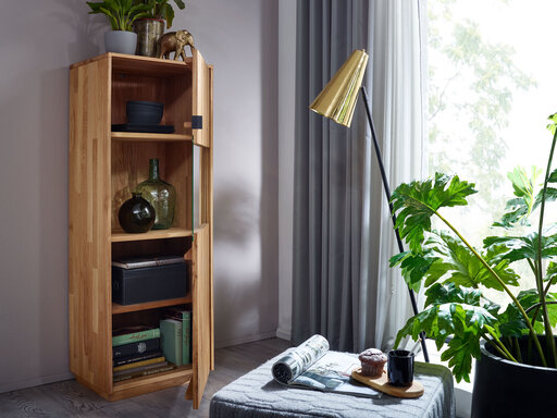 Impressionen zu G&K Highboard III Elin aus massiver Wildeiche, Bild 2