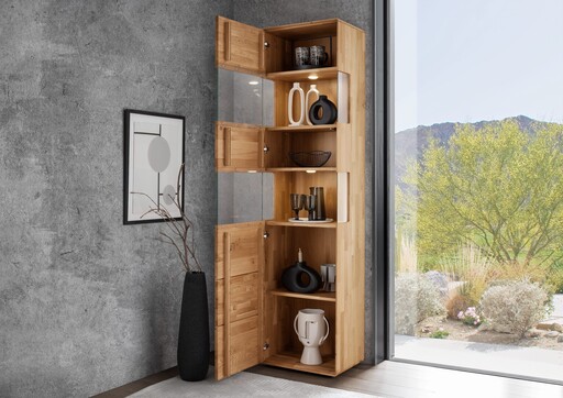 Impressionen zu G&K Vitrine I Herning Wildeiche mit Hirnholz Maserung, Bild 2