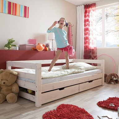 Impressionen zu INFANSKIDS Kinderbett mit hinterer Absturzsicherung und Bettkästen, Kiefer, Bild 1